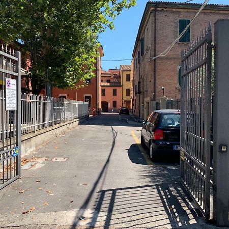 BED in BO Porta San Donato Apartment Bologna Bagian luar foto