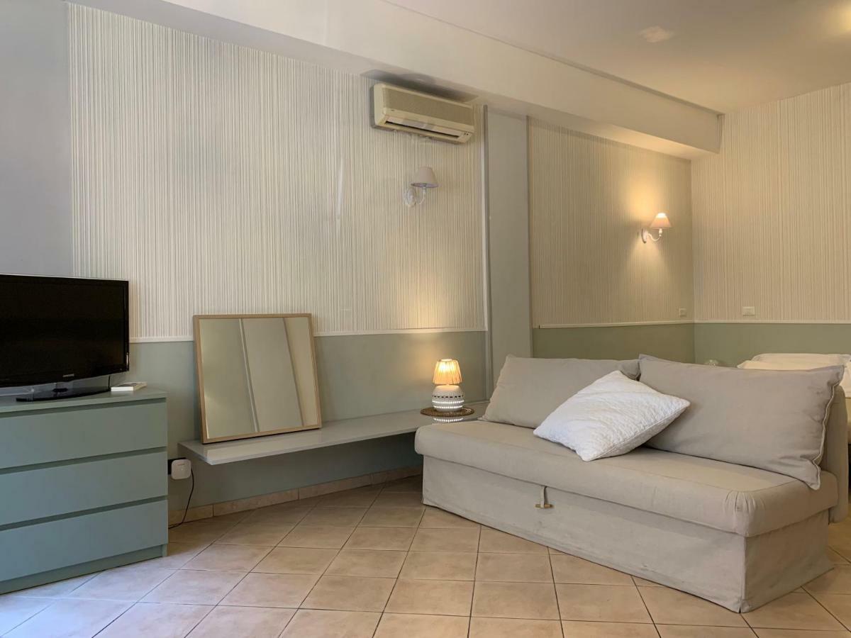 BED in BO Porta San Donato Apartment Bologna Bagian luar foto