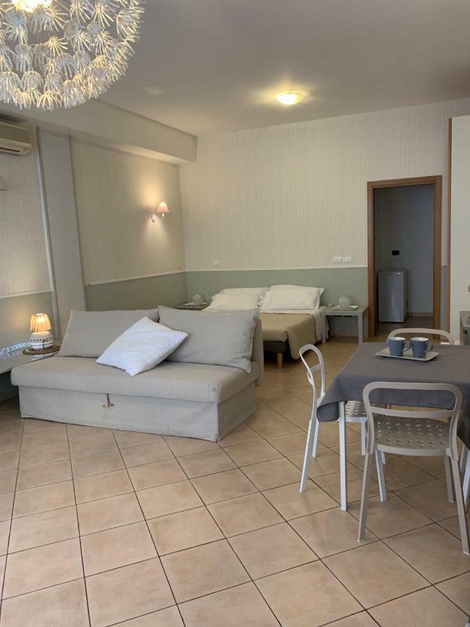 BED in BO Porta San Donato Apartment Bologna Bagian luar foto